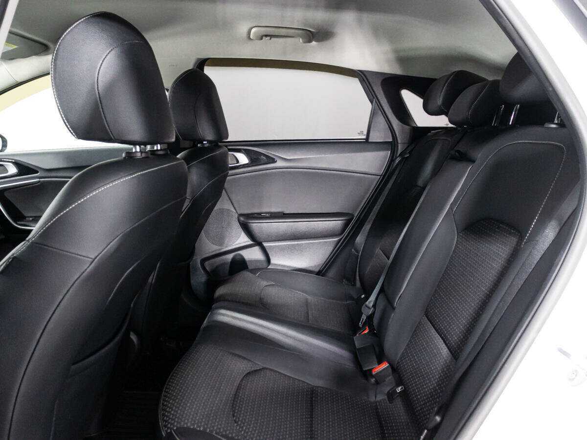 Kia Ceed 2020 года с пробегом. Фото: #9