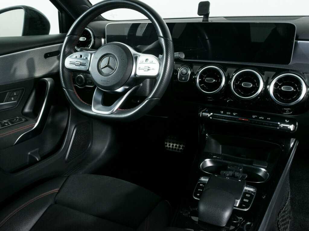 Mercedes-Benz A-Класс 2018 года с пробегом. Фото: #9