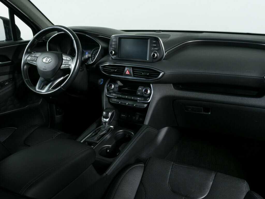 Hyundai Santa Fe 2019 года с пробегом. Фото: #10