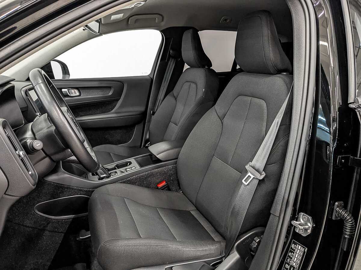 Volvo XC40 2019 года с пробегом. Фото: #19