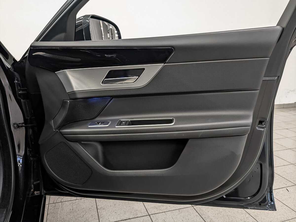 Jaguar XF 2017 года с пробегом. Фото: #22