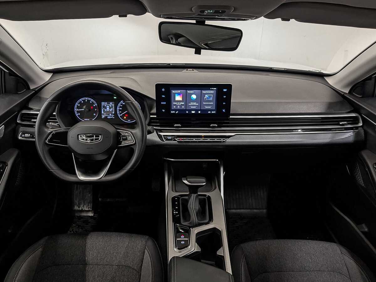 Geely Emgrand 2024 года с пробегом. Фото: #11