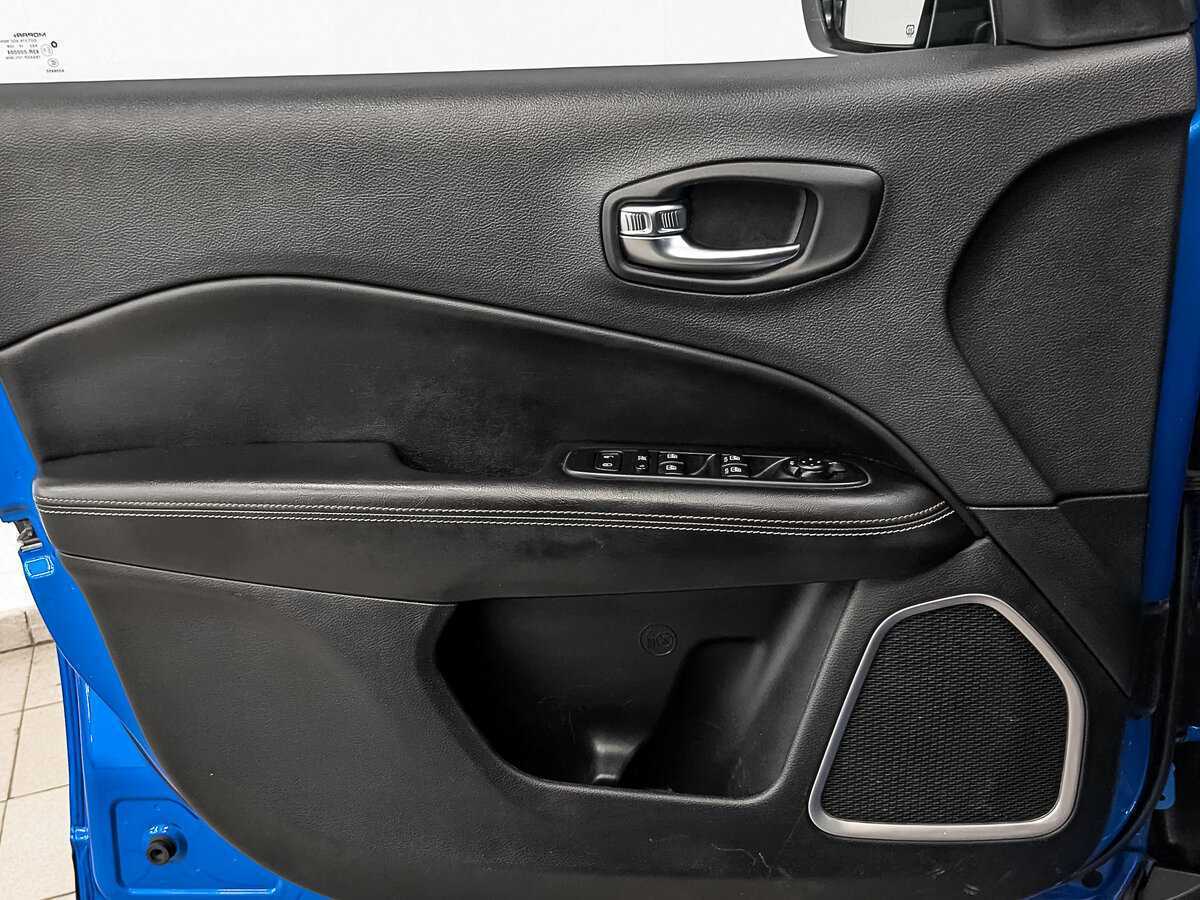 Jeep Compass 2018 года с пробегом. Фото: #16