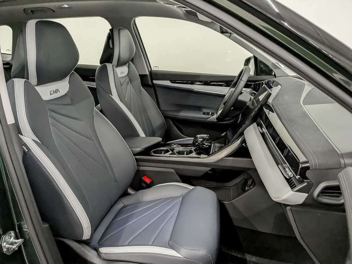 Geely Atlas 2024 года с пробегом. Фото: #21