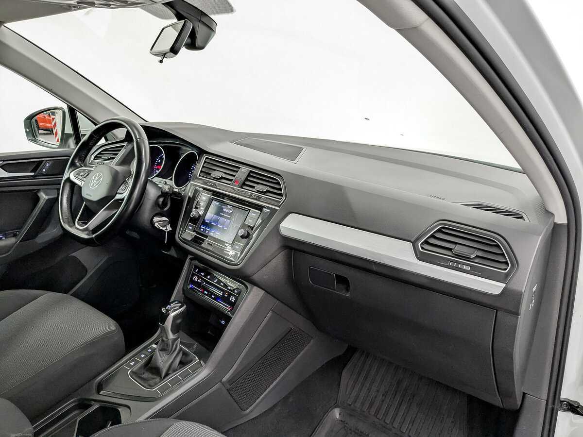 Volkswagen Tiguan 2021 года с пробегом. Фото: #9