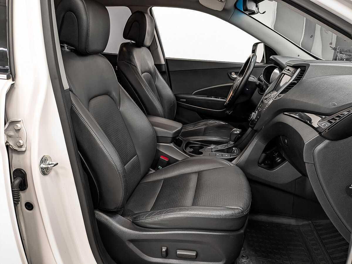 Б/У Хендай Санта Фе 2014 года. Фото: #23