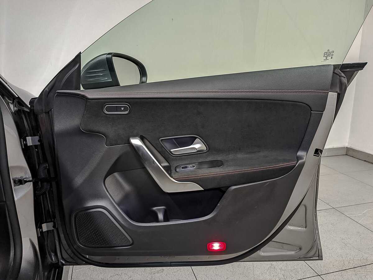 Mercedes-Benz CLA 2021 года с пробегом. Фото: #24