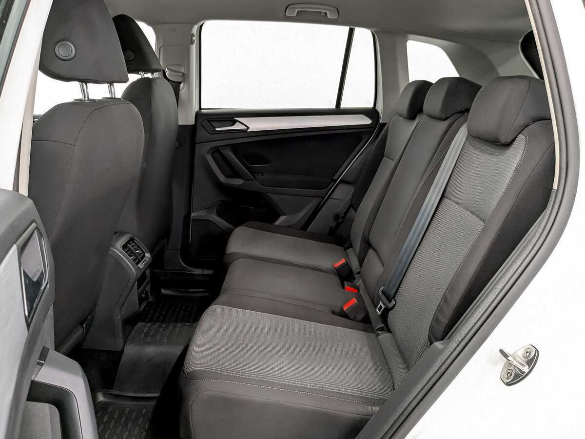 Volkswagen Tiguan 2021 года с пробегом. Фото: #11