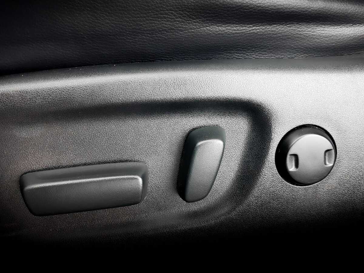 Toyota RAV4 2017 года с пробегом. Фото: #18