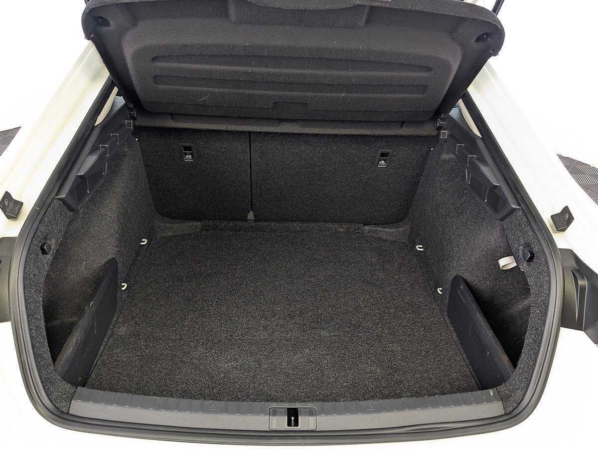 Skoda Octavia 2021 года с пробегом. Фото: #9