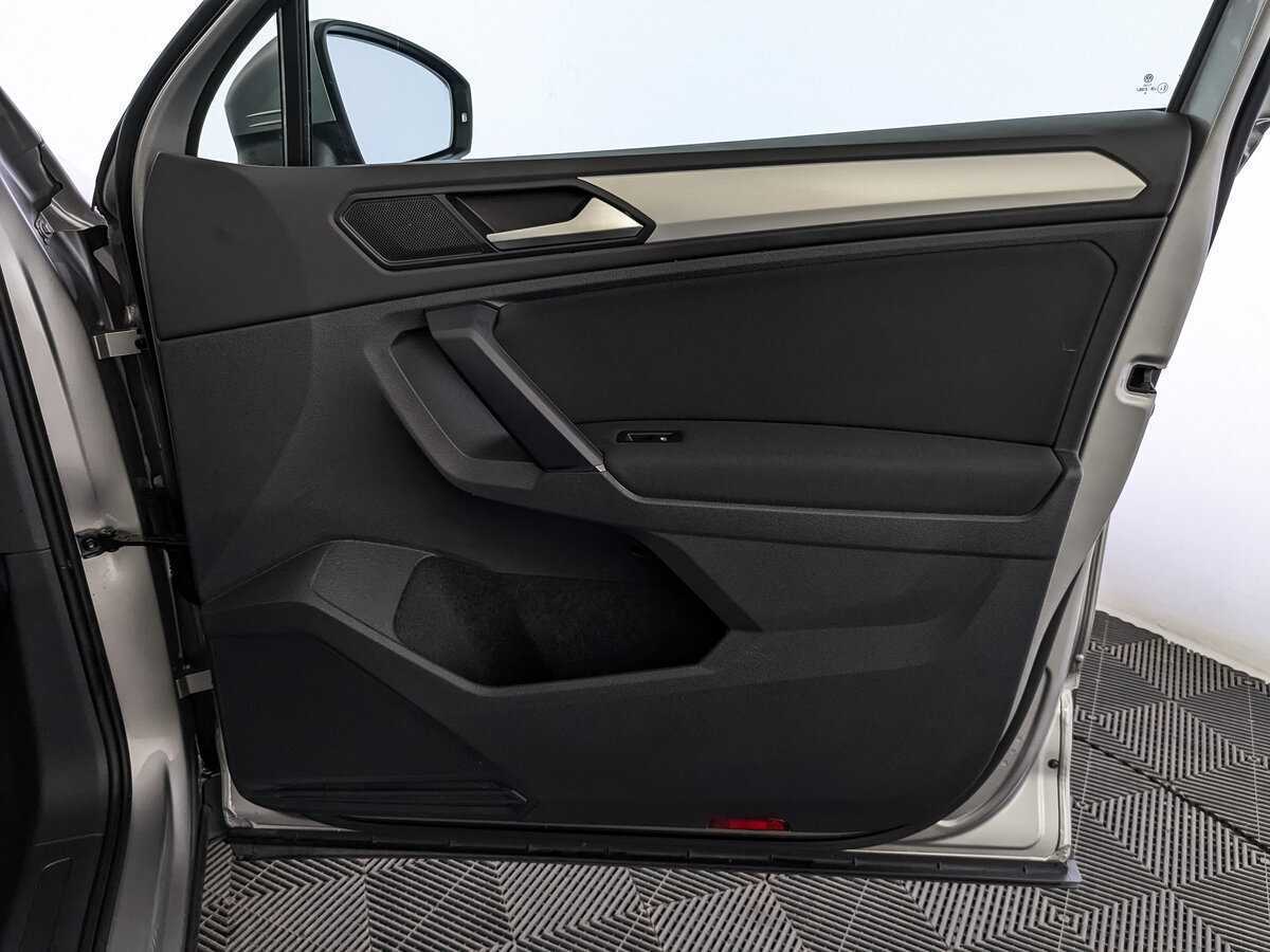 Volkswagen Tiguan 2020 года с пробегом. Фото: #24