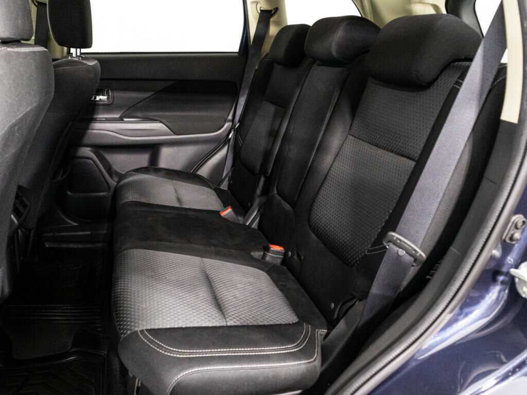 Mitsubishi Outlander 2018 года с пробегом. Фото: #9