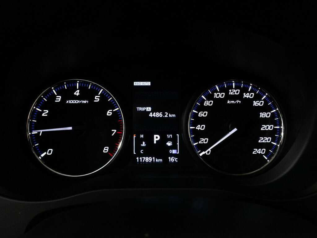 Mitsubishi Outlander 2018 года с пробегом. Фото: #11