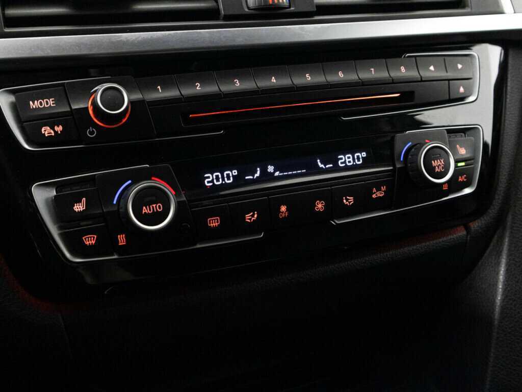 BMW 3 серии 2016 года с пробегом. Фото: #17