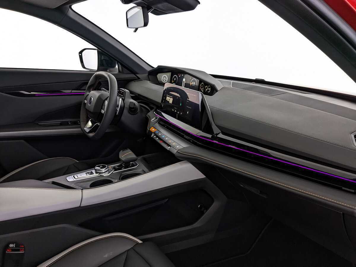 Changan UNI-V 2024 года с пробегом. Фото: #12