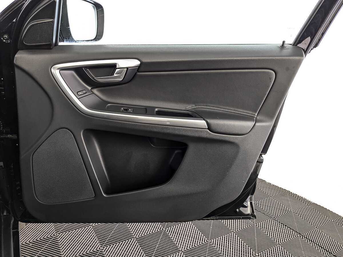 Volvo XC60 2017 года с пробегом. Фото: #22