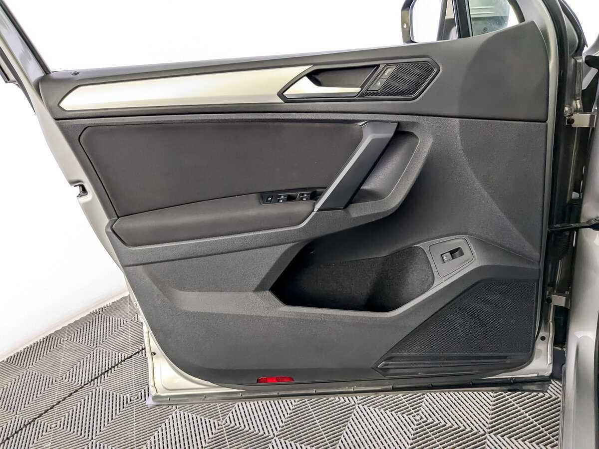 Volkswagen Tiguan 2019 года с пробегом. Фото: #18