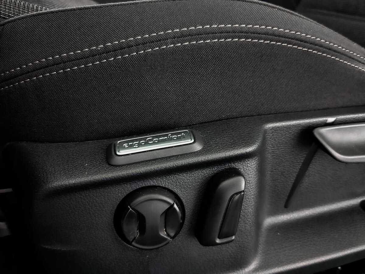Volkswagen Passat 2019 года с пробегом. Фото: #25