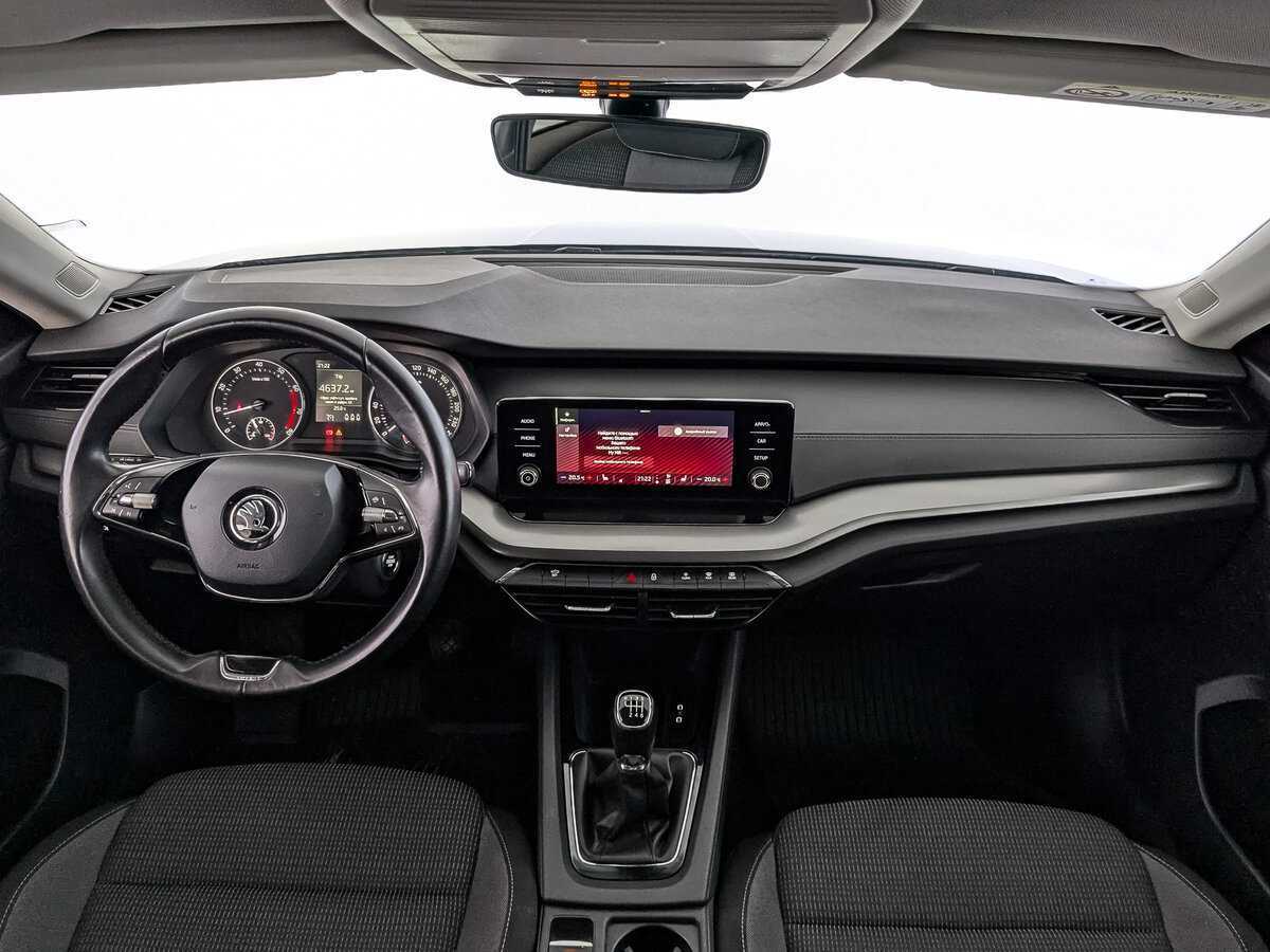 Skoda Octavia 2021 года с пробегом. Фото: #13