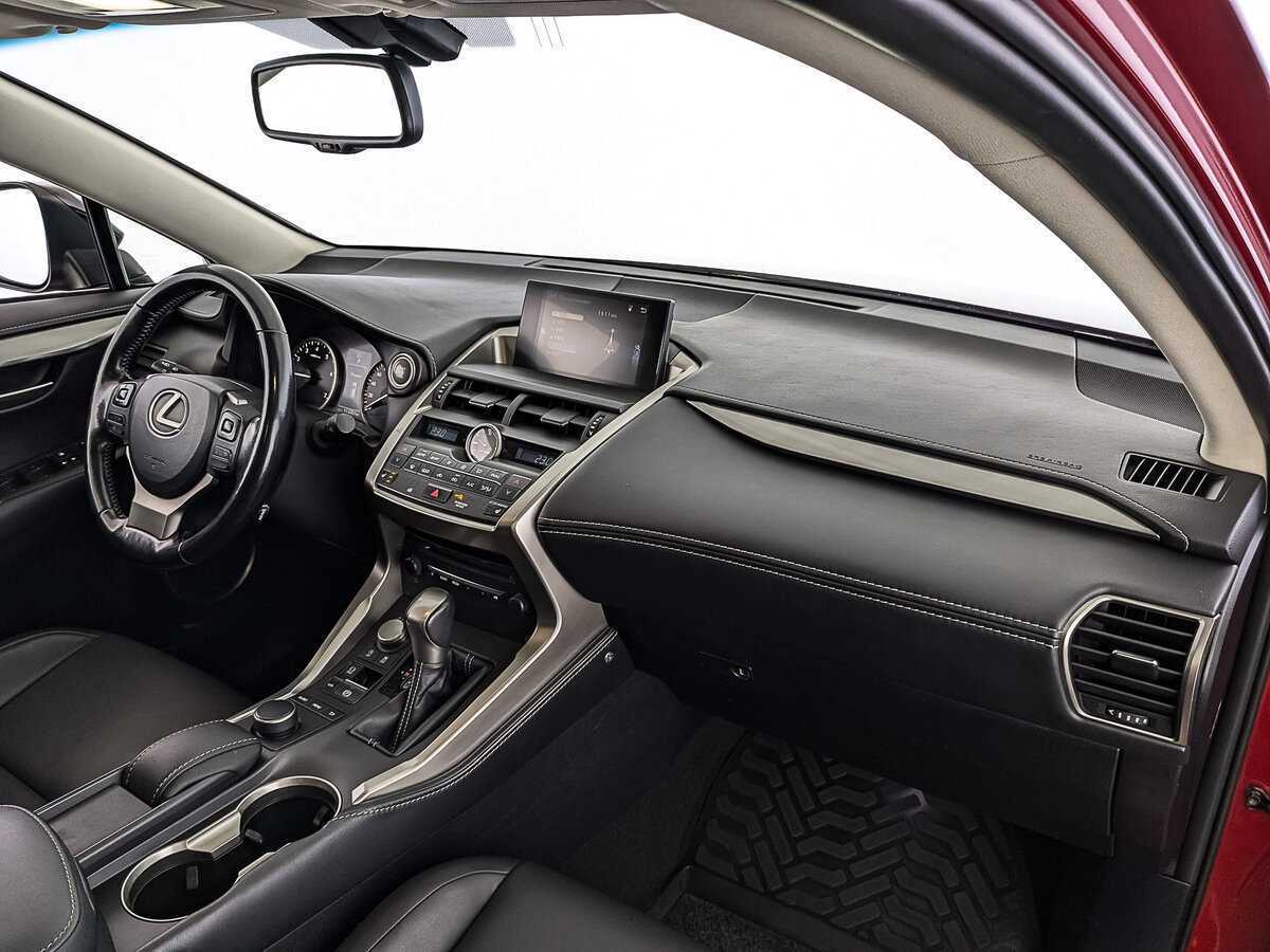 Lexus NX 2017 года с пробегом. Фото: #12