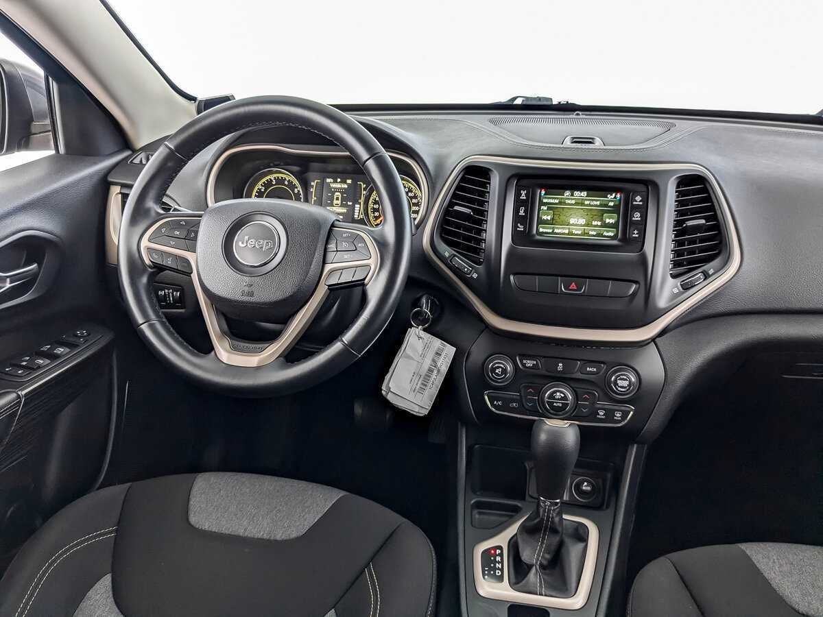 Jeep Cherokee 2014 года с пробегом. Фото: #23