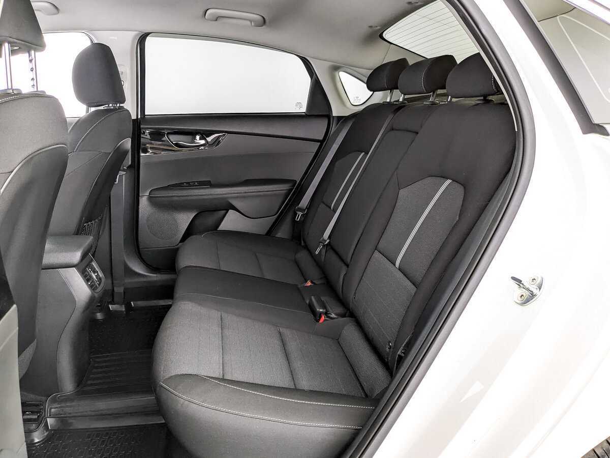 Kia Cerato 2021 года с пробегом. Фото: #11