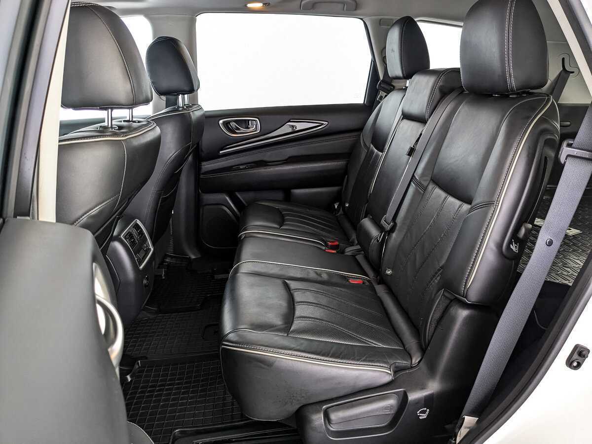 Infiniti QX60 2017 года с пробегом. Фото: #15