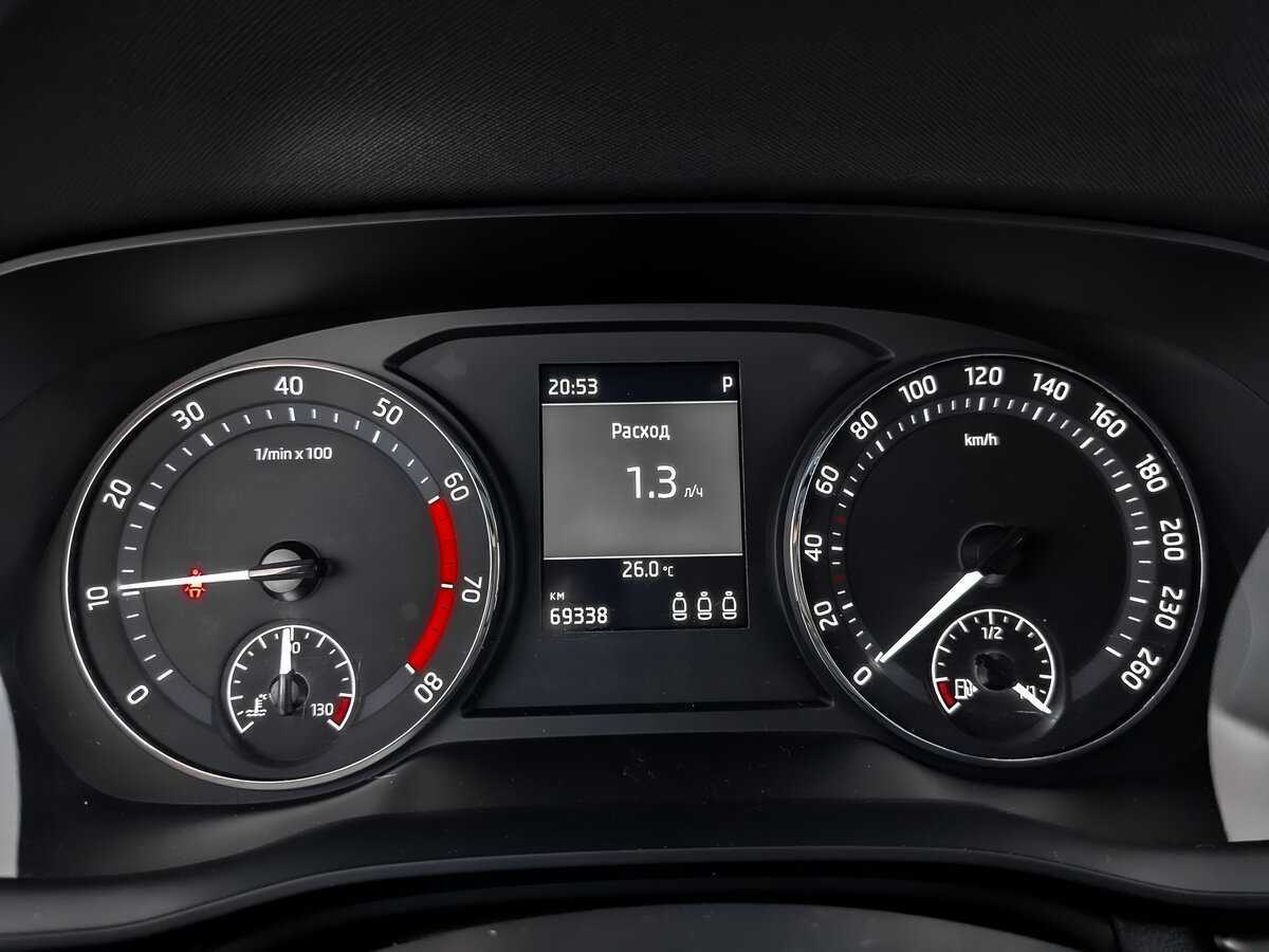 Skoda Octavia 2021 года с пробегом. Фото: #15