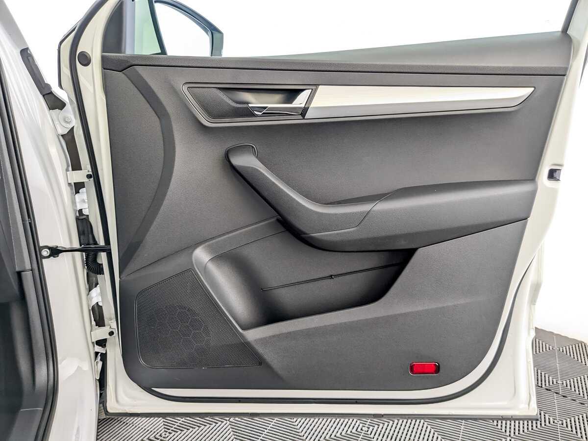 Skoda Karoq 2021 года с пробегом. Фото: #23