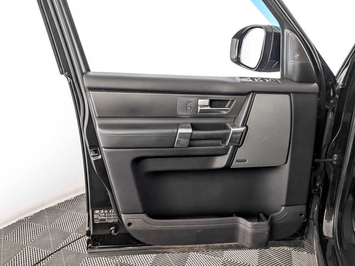 Land Rover Discovery 2015 года с пробегом. Фото: #15