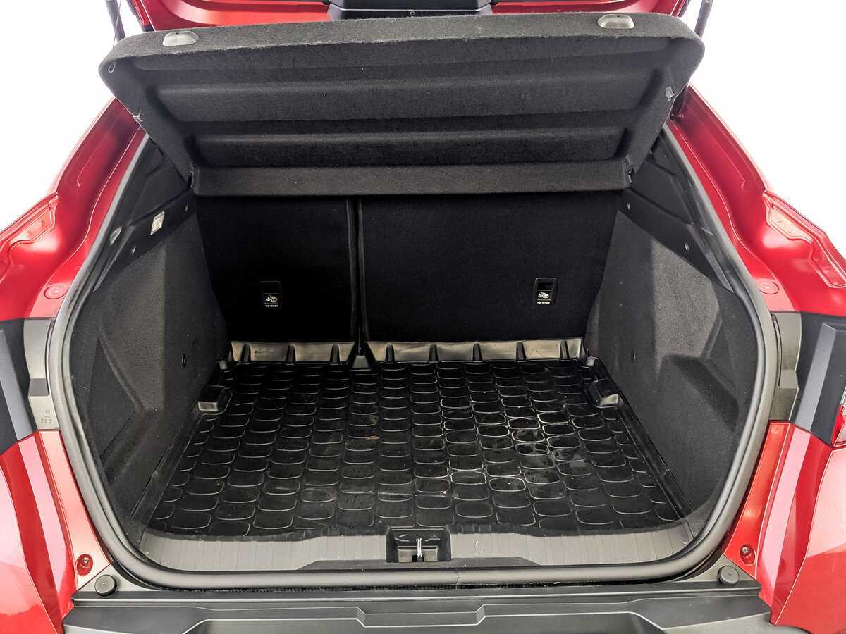 Renault Arkana 2021 года с пробегом. Фото: #9