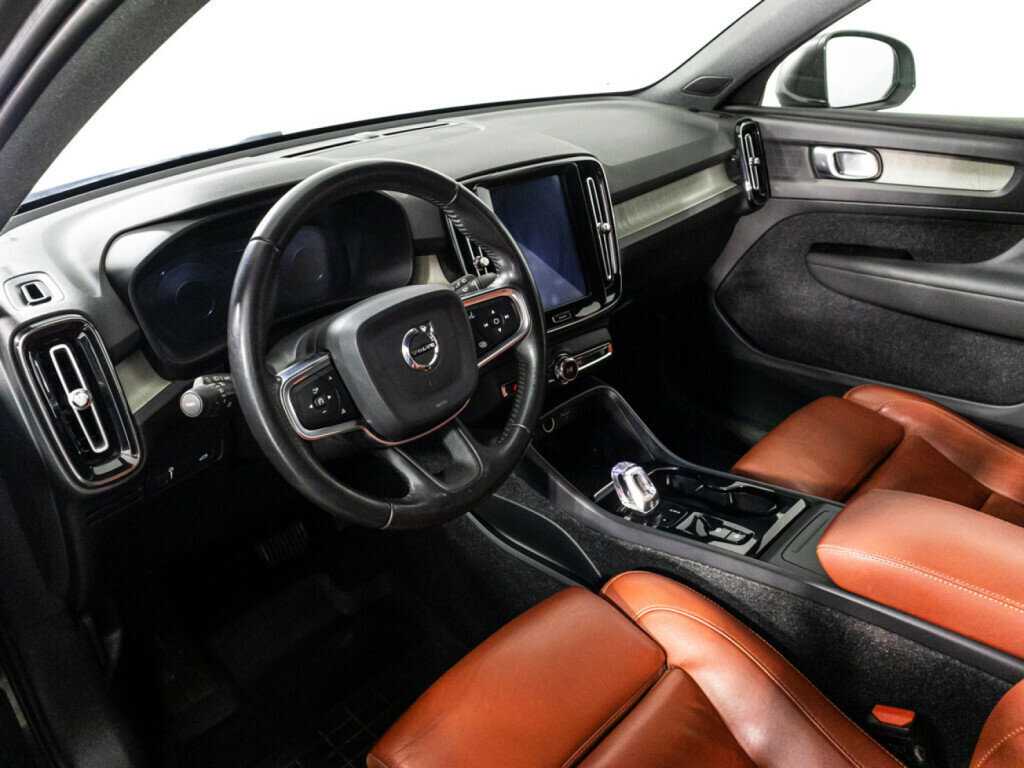 Volvo XC40 2018 года с пробегом. Фото: #10