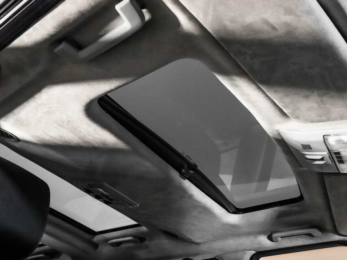 Land Rover Discovery 2013 года с пробегом. Фото: #18