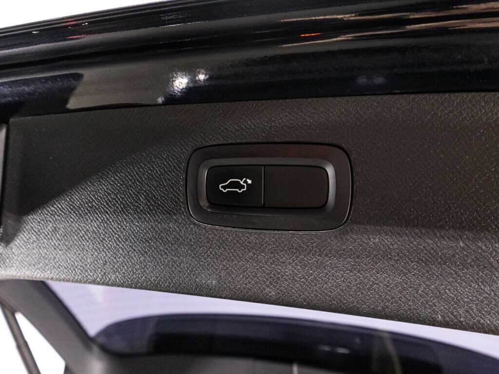 Volvo XC90 2015 года с пробегом. Фото: #15