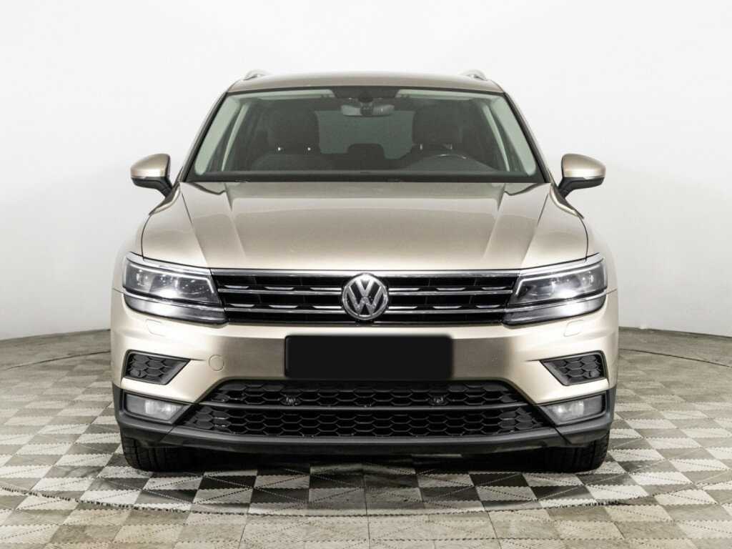Volkswagen Tiguan 2018 года с пробегом. Фото: #1