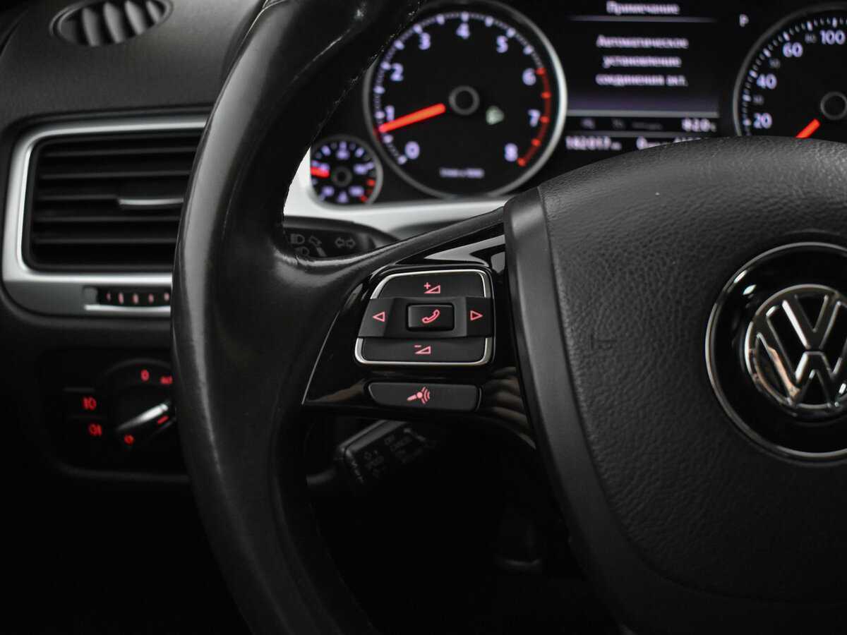 Volkswagen Touareg 2013 года с пробегом. Фото: #19