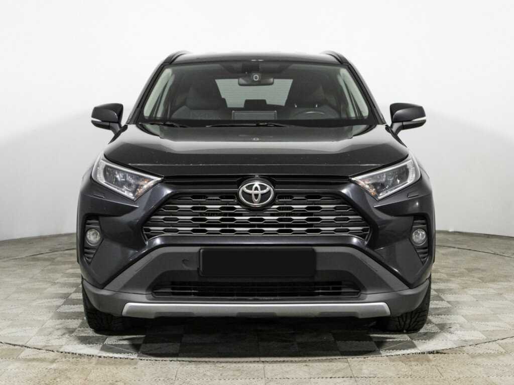 Toyota RAV4 2020 года с пробегом. Фото: #1