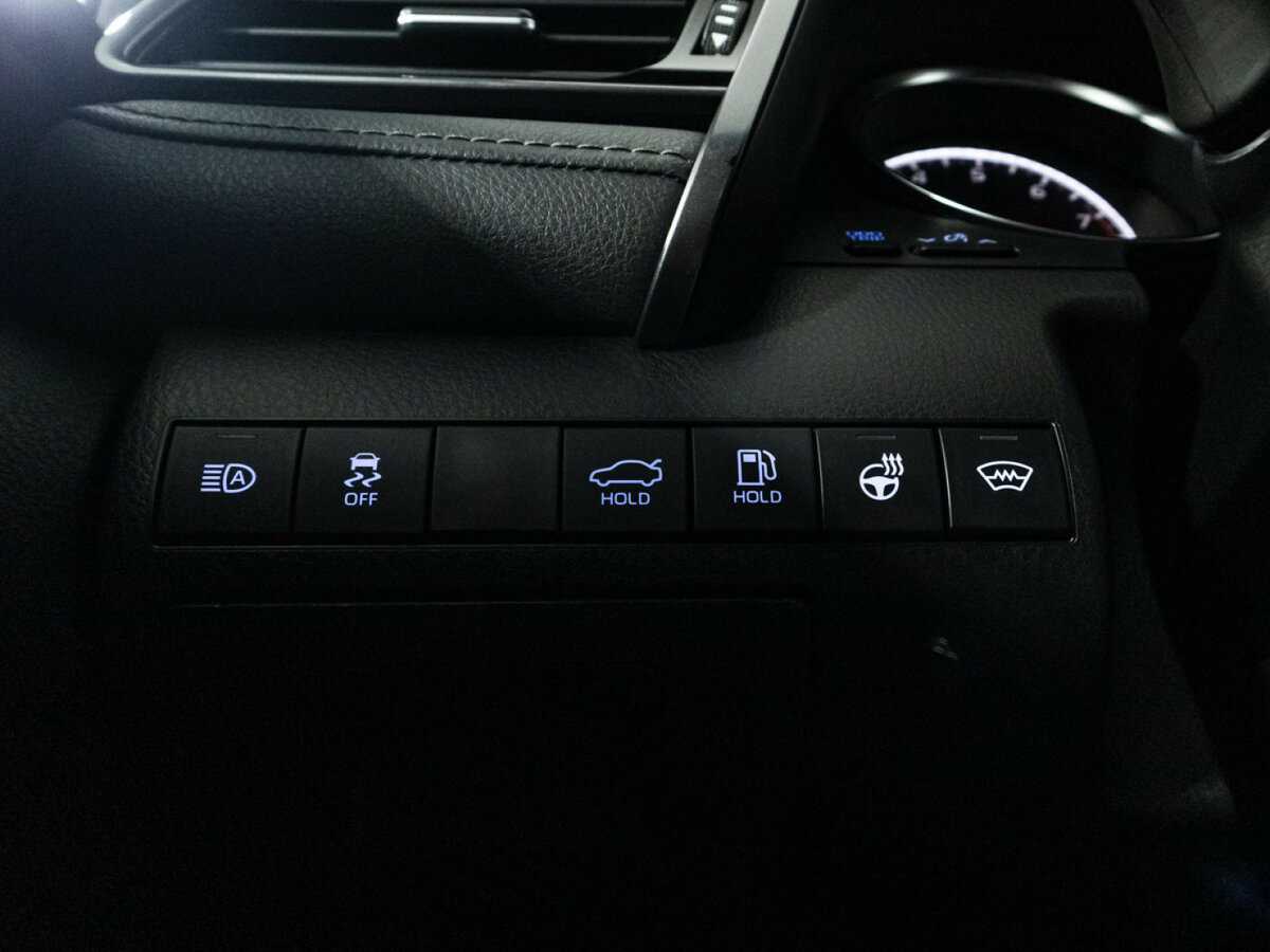 Toyota Camry 2021 года с пробегом. Фото: #17