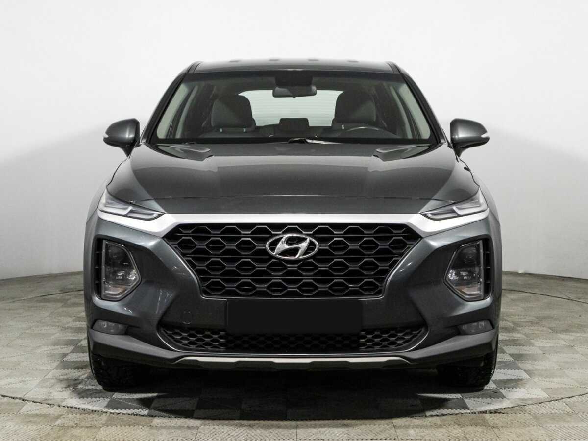 Hyundai Santa Fe 2019 года с пробегом. Фото: #1