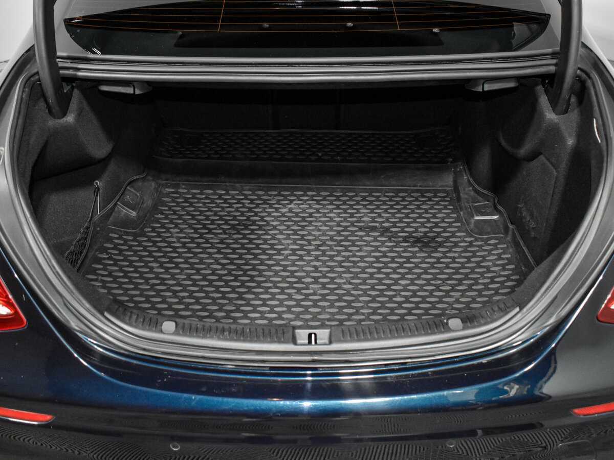 Mercedes-Benz E-Класс 2016 года с пробегом. Фото: #13