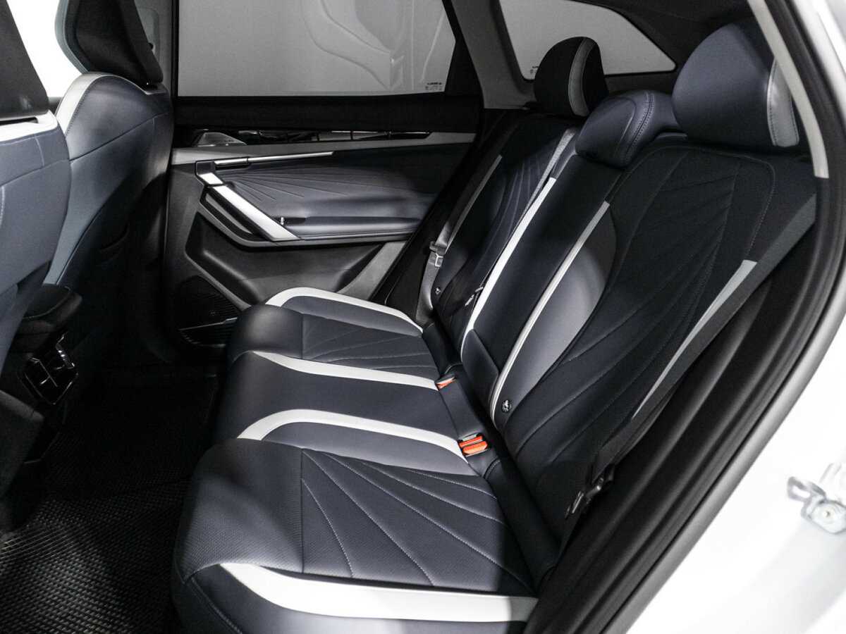 Geely Atlas 2023 года с пробегом. Фото: #9