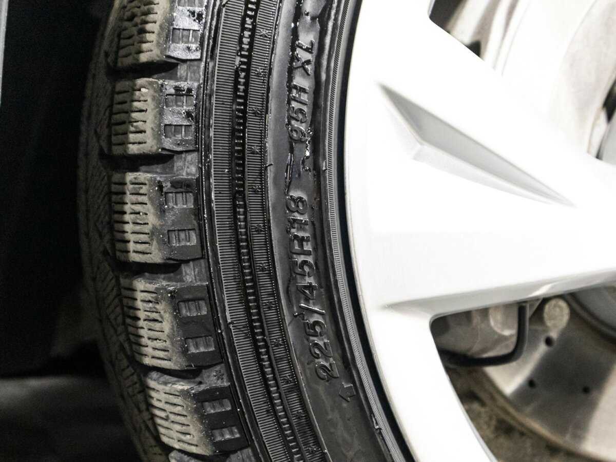 Audi A4 2019 года с пробегом. Фото: #24