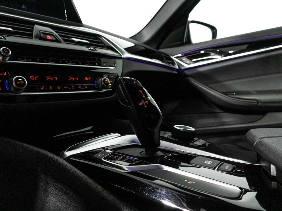 BMW 5 серии 2019 года с пробегом. Фото: #17