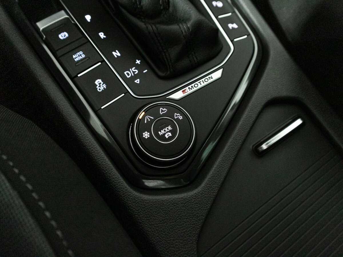 Volkswagen Tiguan 2017 года с пробегом. Фото: #17
