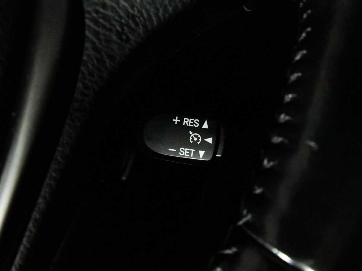 Toyota RAV4 2019 года с пробегом. Фото: #21