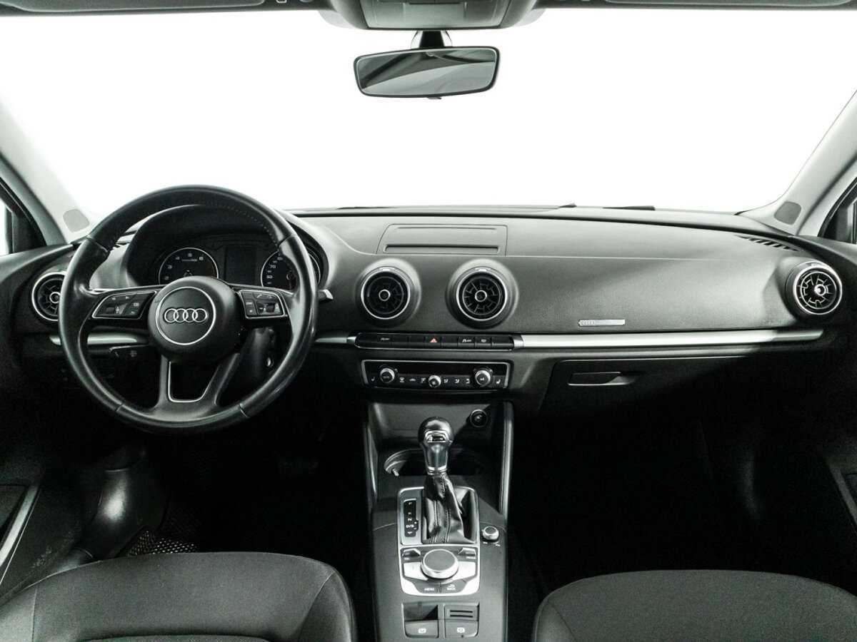 Audi A3 2017 года с пробегом. Фото: #12