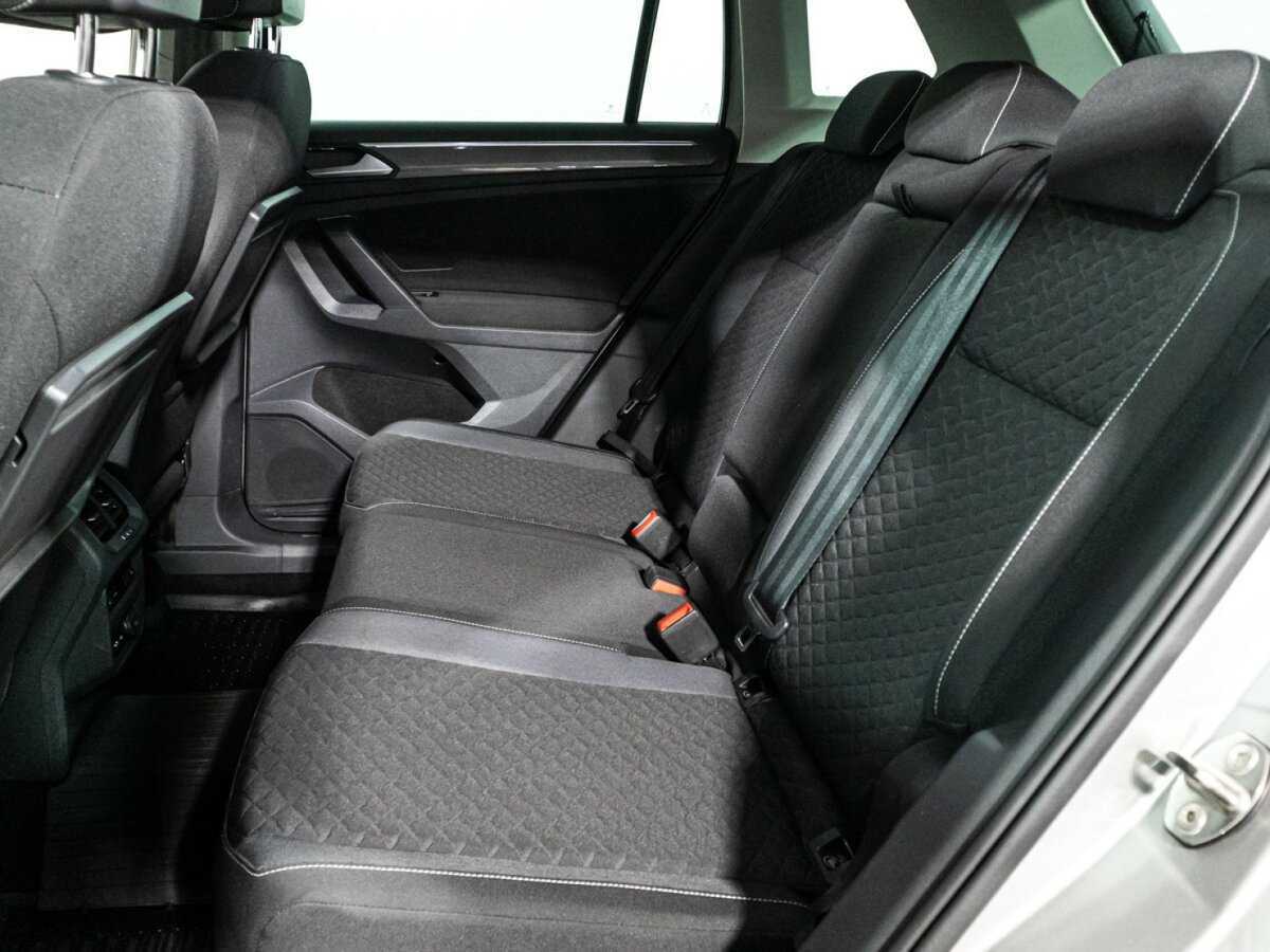Volkswagen Tiguan 2018 года с пробегом. Фото: #9
