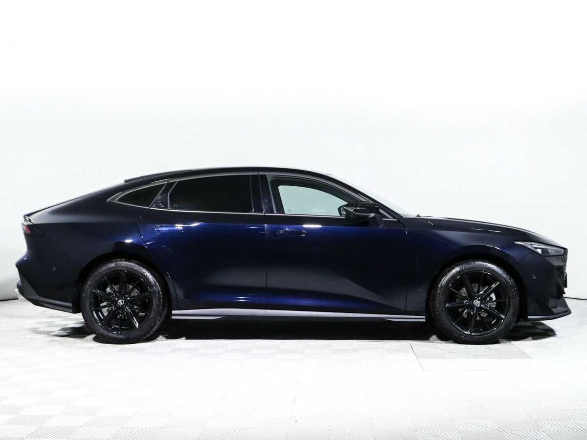 Changan UNI-V 2023 года с пробегом. Фото: #3