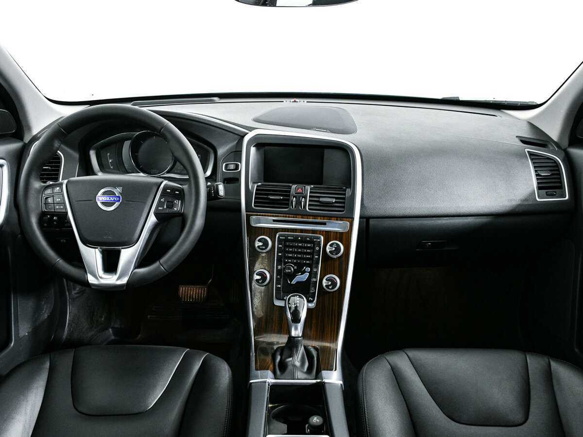 Volvo XC60 2015 года с пробегом. Фото: #10