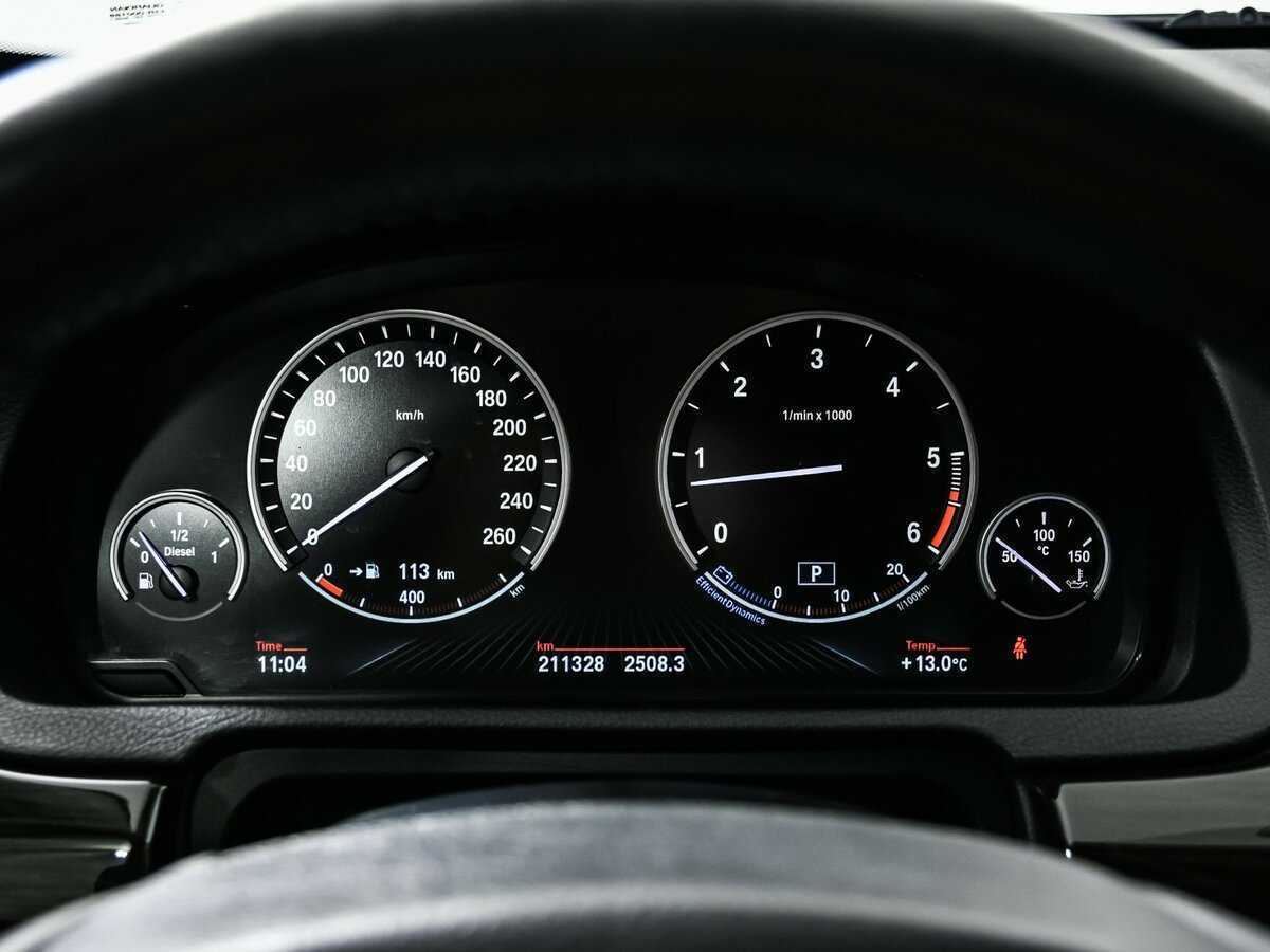 BMW 5 серии 2013 года с пробегом. Фото: #9